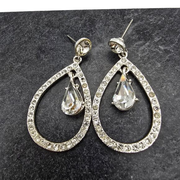 Pierced Earrings Teardrop Crystal Rhinestone Dangle Silver Tone Butterfly Back - Picture 1 of 6
